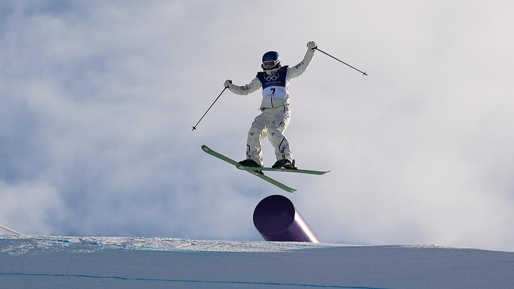 Gu Ailing qualifies into the final of women's freestyle slopestyle