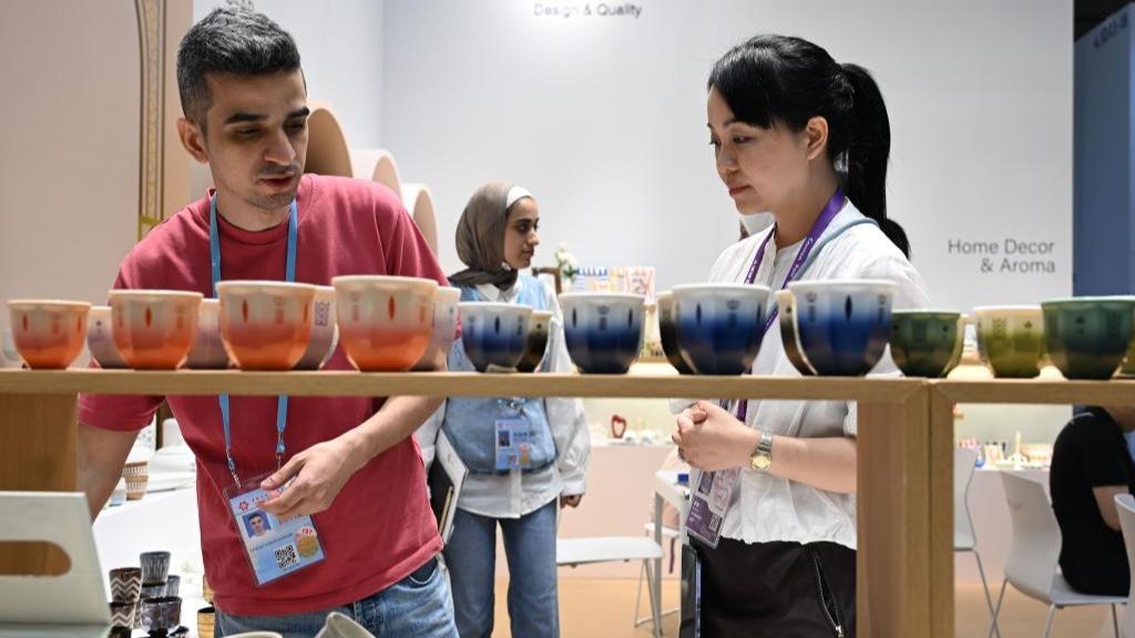 Canton Fair enters second phase, showcases home-living products