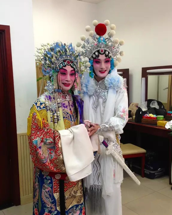 梅葆玖与韩国徒弟安七炫