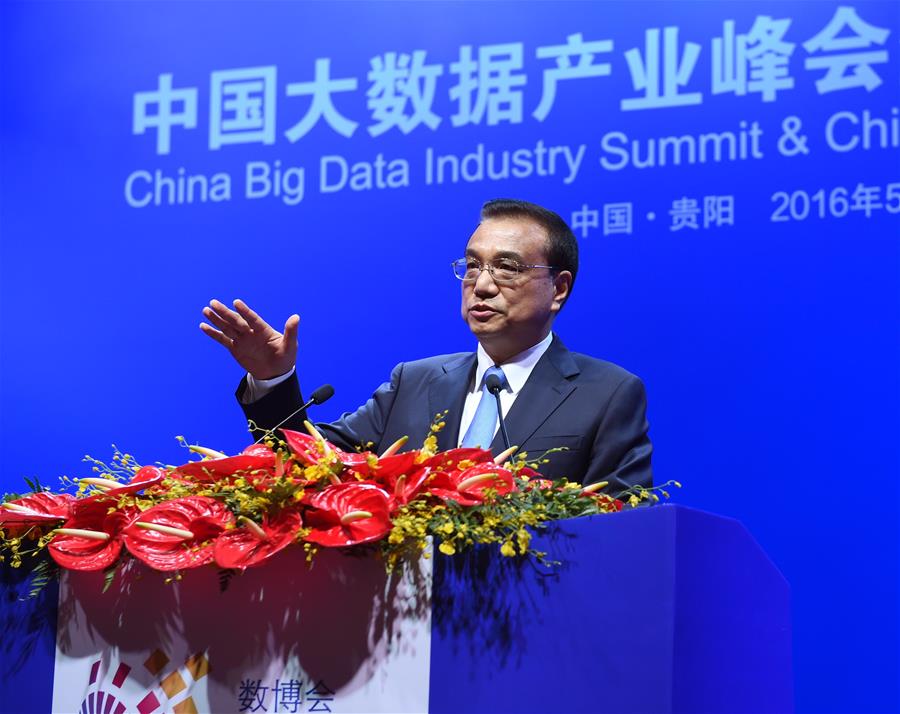  Chinese Premier Li Keqiang addresses the opening ceremony of the China Big Data Industry Summit & China E-commerce Innovation and Development Summit in Guiyang, capital of southwest China