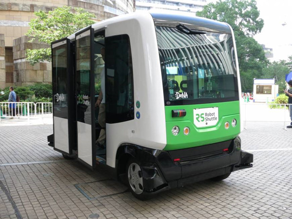 Self-driving bus to hit Japan