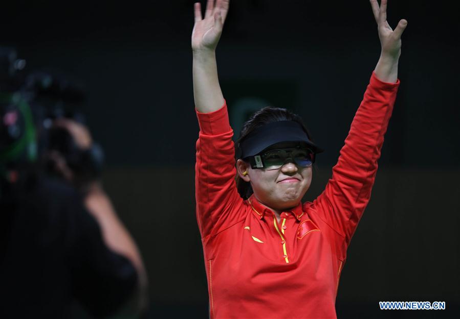 Zhang Mengxue of China celebrates after the Women
