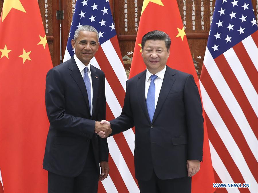 Chinese President Xi Jinping (R) meets with U.S. President Barack Obama, who is here to attend the G20 summit, in Hangzhou, capital city of east China