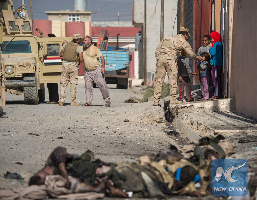 The bodies are believed to be the ones executed by the terrorist Islamic State (IS) militant group, the statement said, adding that forensics team will arrive to investigate the site. (AFP photo)