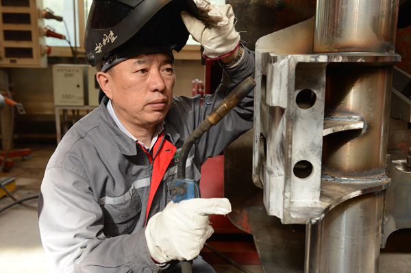 大国工匠:李万君