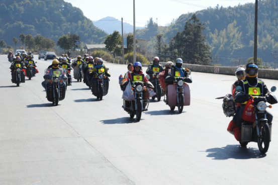 铁骑返乡（资料图）