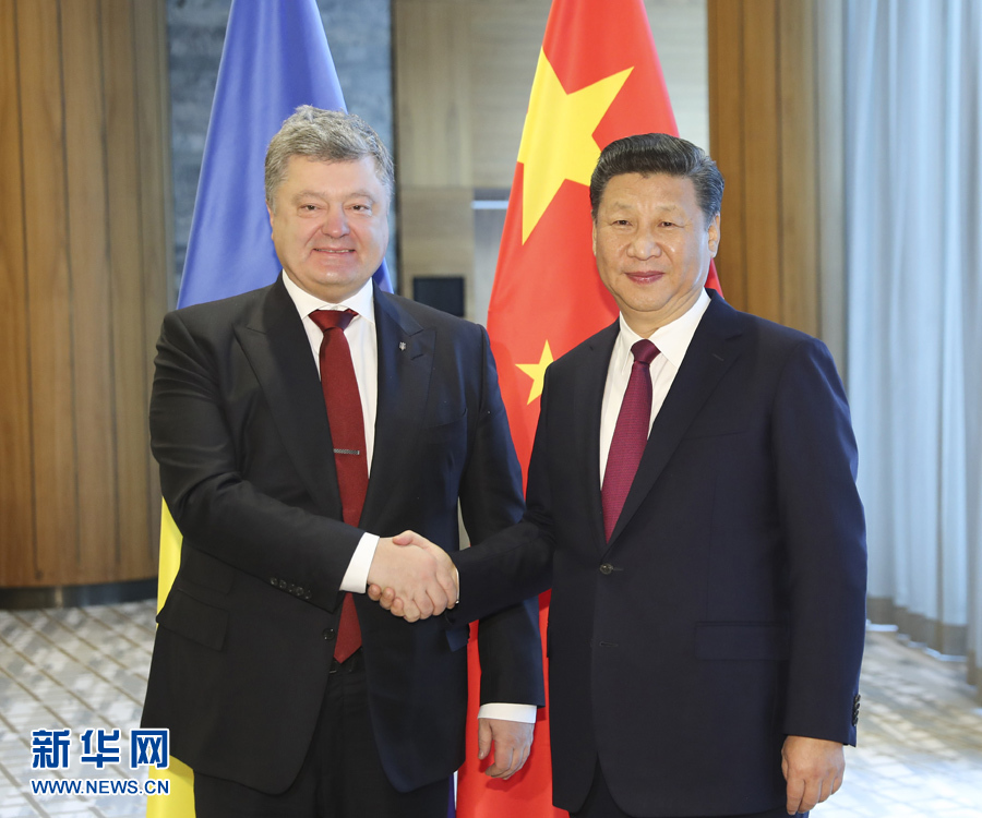 China is willing to play a constructive role in the political settlement of the Ukraine crisis, Chinese President Xi Jinping said here Tuesday.