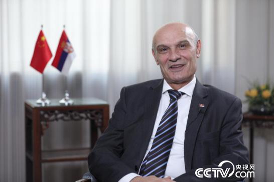 塞尔维亚大使巴切维奇