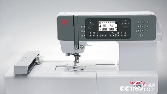 　　曾经家喻户晓的蝴蝶牌缝纫机讲述中国制造业的新故事。（图片来源于上工申贝公司网站）