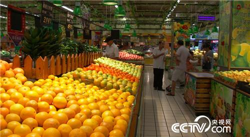 致富经:疯狂大叔“赌”出亿万财富(20170830)