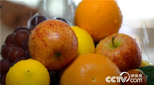 致富经:疯狂大叔“赌”出亿万财富(20170830)