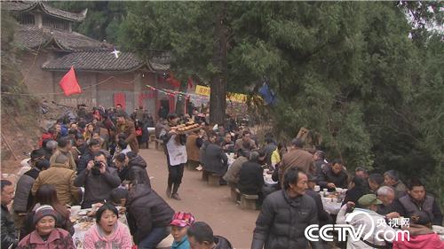 乡土节目看点:美味不停歇 肉要大块吃 10月4日