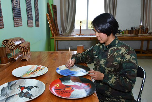 【党的十九大精神进军营】风雨砺剑！火箭兵枕戈待旦只为导弹腾飞