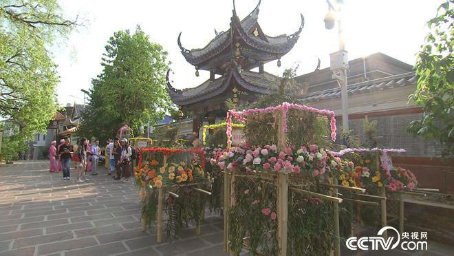 乡土:景谷采花泼水节 8月1日