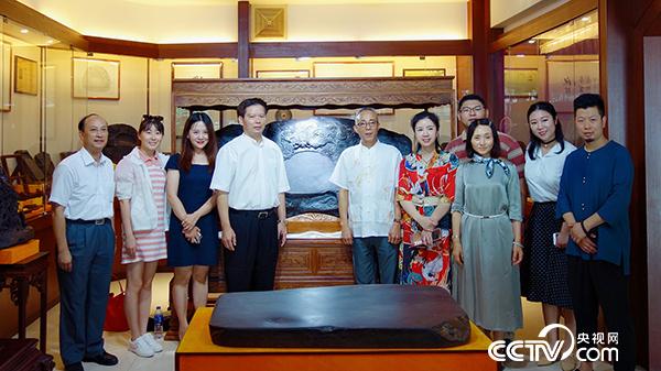 走进肇庆端砚文化村