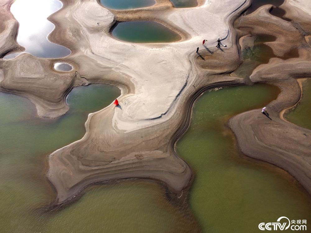 武汉航拍汉南纱帽网红沙滩