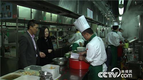 这种财富黑透了