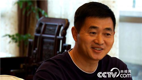 飞行员恋上熊猫猪(2016.12.14)