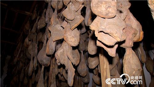 三年等一回 一根猪腿2000多(2016.12.23 )