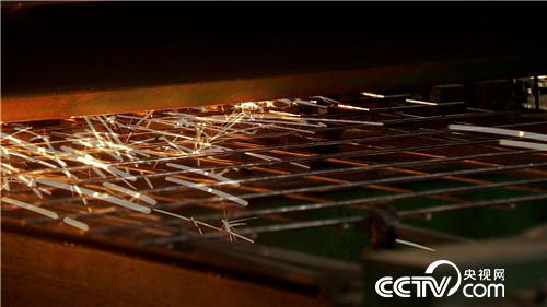 致富经：年卖千万 既怕又爱的财富(20170607)