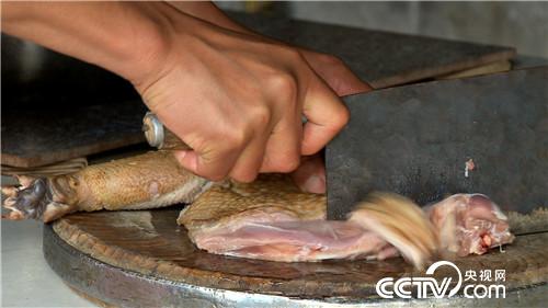 致富经：年卖千万 既怕又爱的财富(20170607)