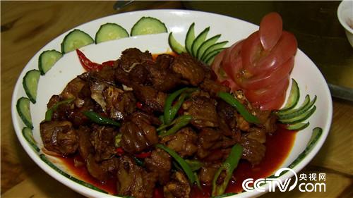 致富经：年卖千万 既怕又爱的财富(20170607)