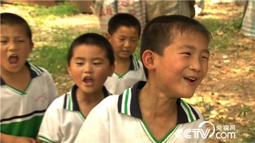 致富经：见招拆招 年轻人赚钱有妙招(20171117)