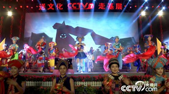 阳光大道：温暖同行 牵手百色 教育扶贫大联欢 1月1日