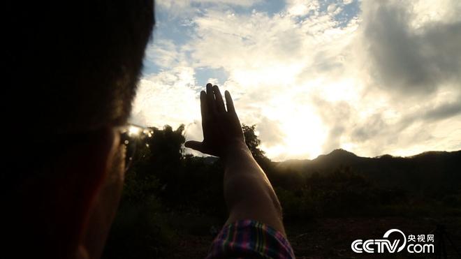 陷入绝境后 他跑进深山靠什么年入4000万？