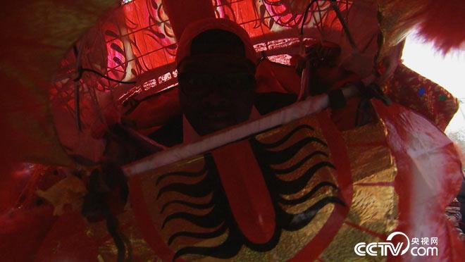 &ldquo;洋徒弟&rdquo;来到咱们村 1月19日