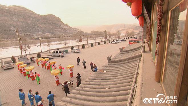 乡土：腊月里的伞头秧歌 1月24日