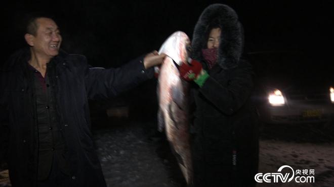 藏在冰面下十年的神秘财富