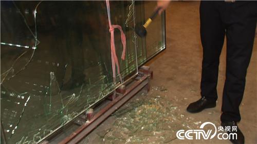 [致富经]28岁 用28万砸出亿万财富 20180809 