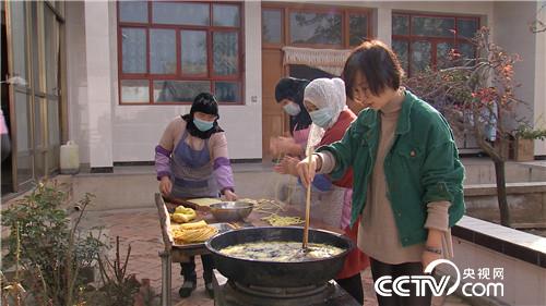 [致富经]90后女硕士回乡 让全村男人都紧张的背后 20190109 