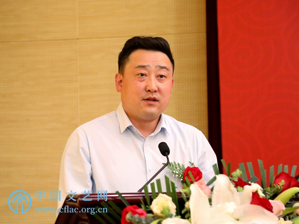 中国文学艺术基金会社会资金部副主任唐鹤鸣在启动仪式上致辞