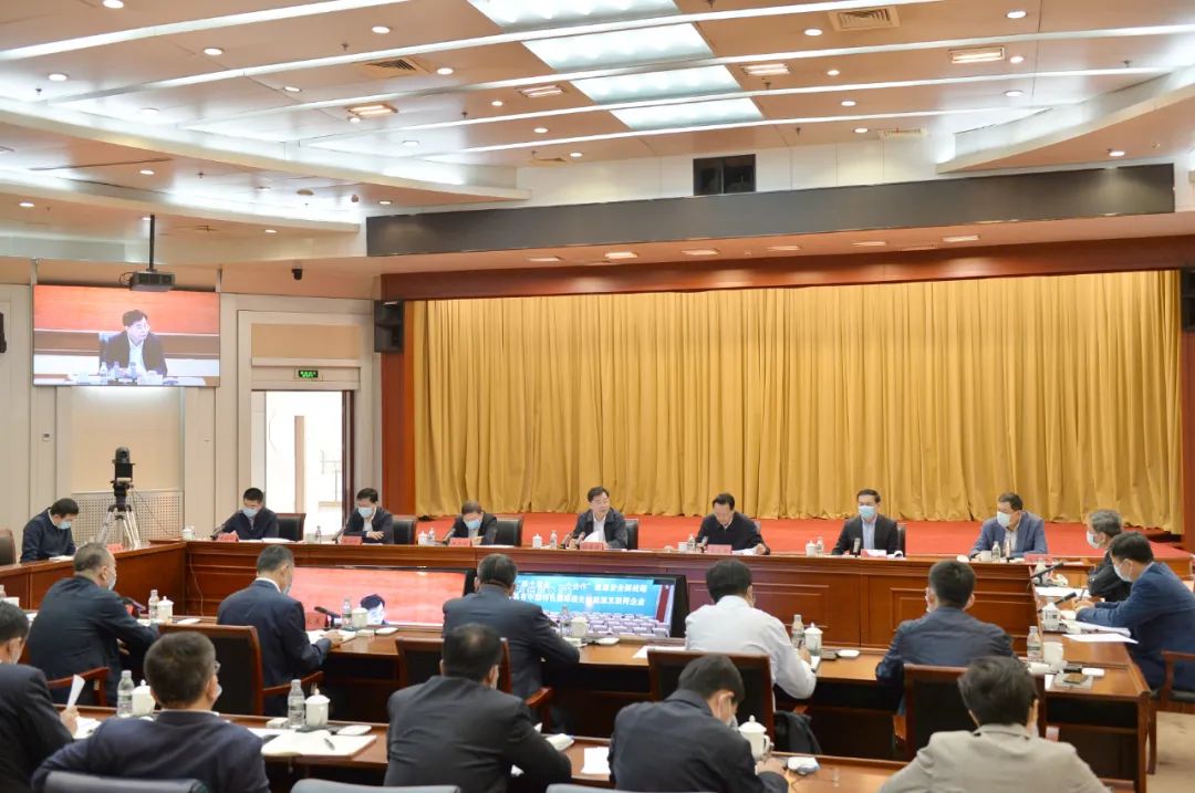 胡昌升到国网省电力公司调研座谈。